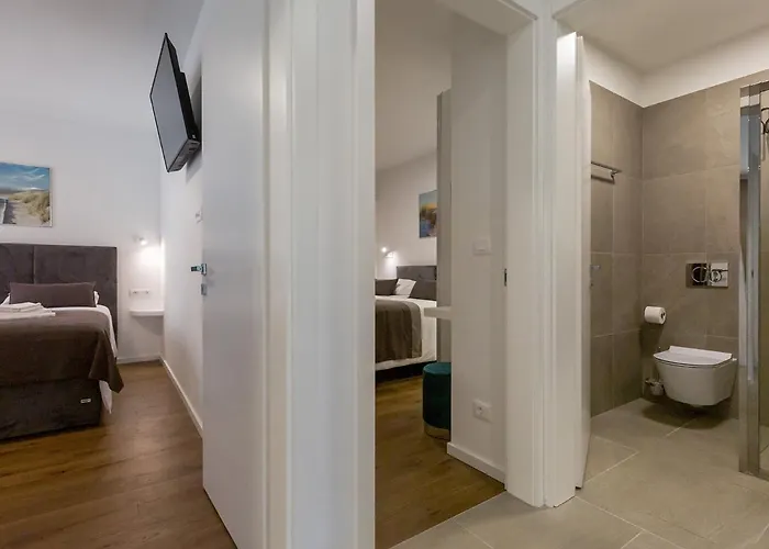 A&a1 A&a2 Apartment Porec