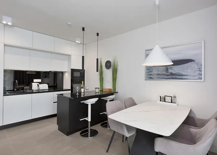 Διαμέρισμα A&a1 A&a2 Πόρετς