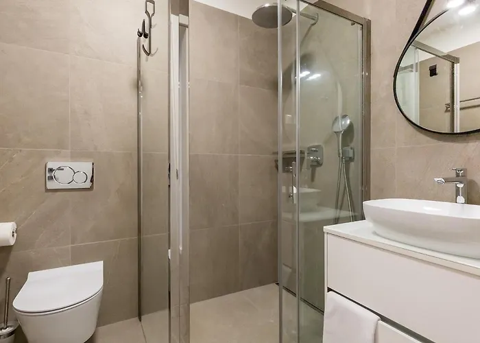 Διαμέρισμα A&a1 A&a2 *